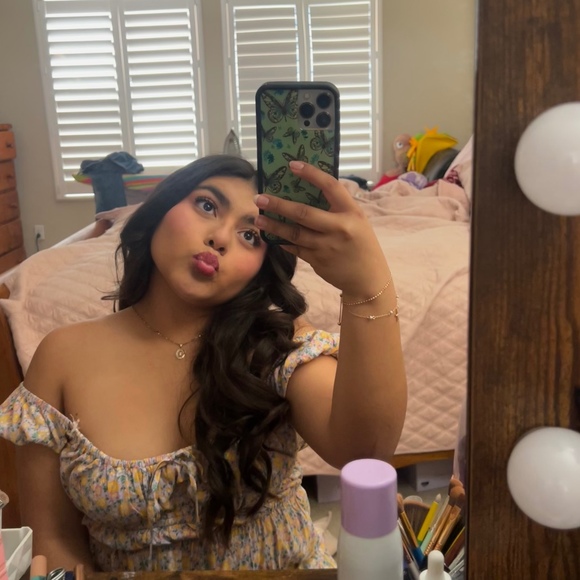 karlascloset_